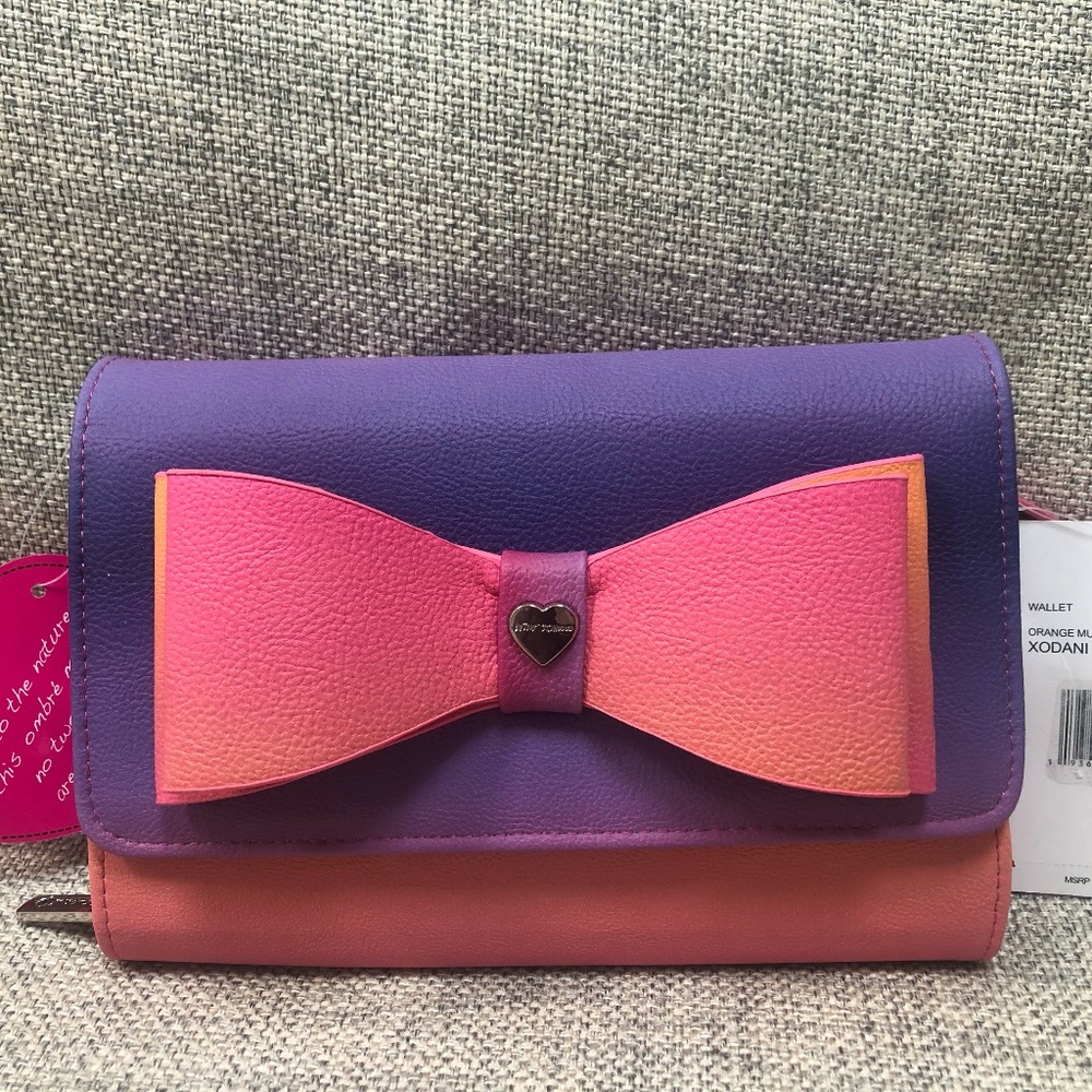 Betsy Johnson Xodani - Ombre with bow - NWT